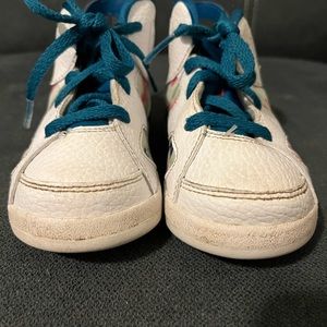 Toddlers sneakers
